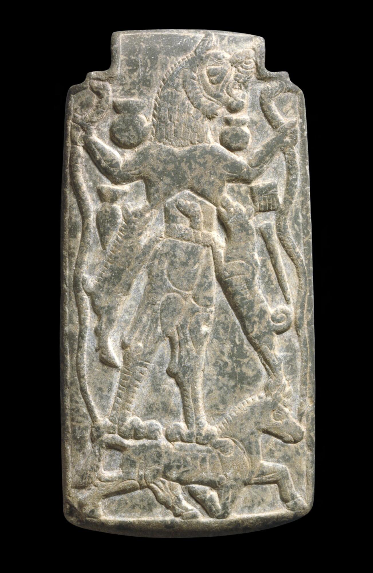 Gray-green Lamashtu amulet